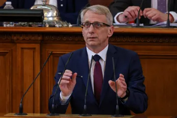 V Bulharsku v neděli vzplál muniční sklad. Na vině je zřejmě cizí aktér, oznámil premiér 