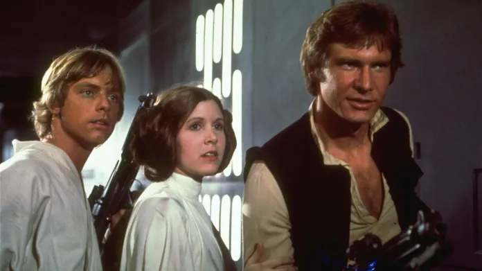 Mark Hamill, Carrie Fisherová a Harrison Ford v 1. díle Hvězdných válek