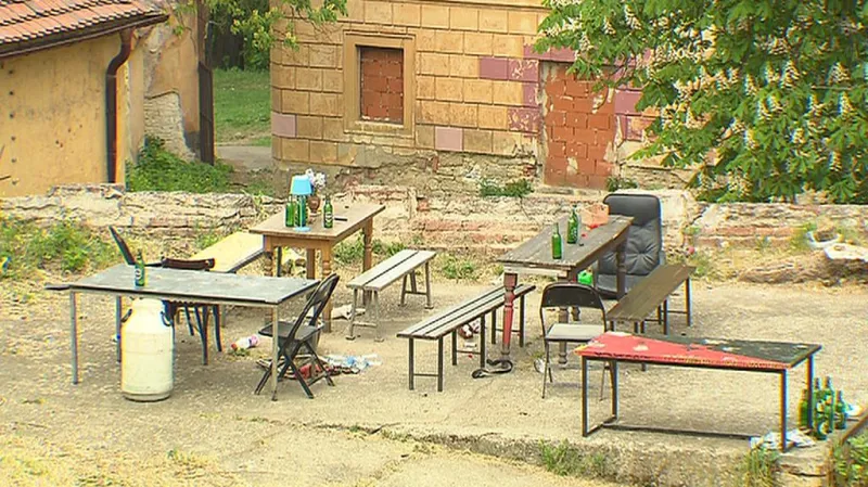 Squat v Košířích