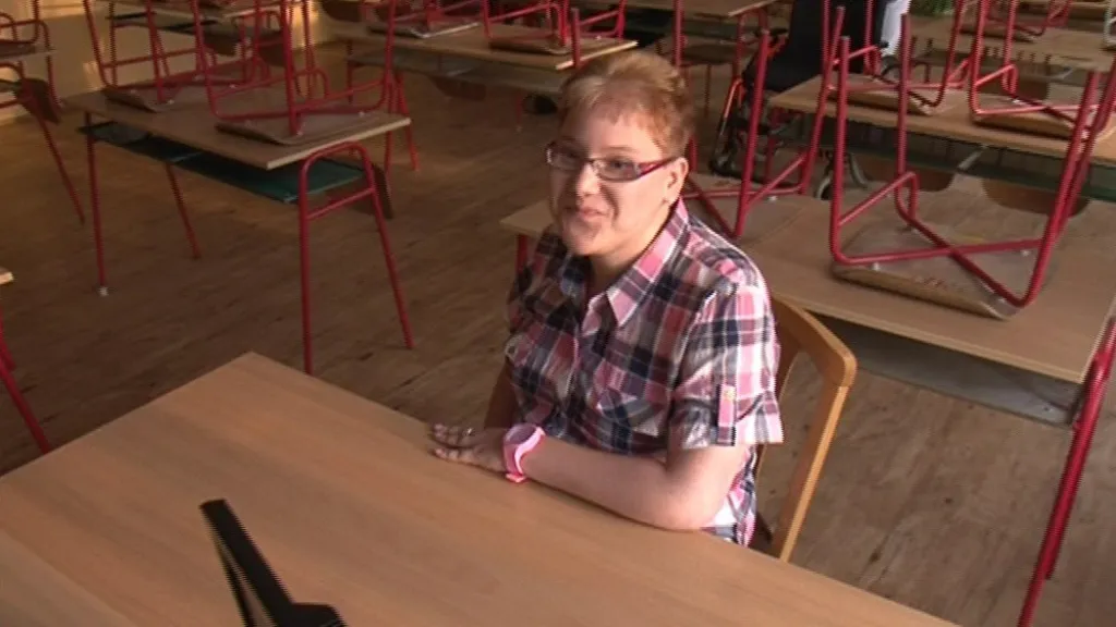 Michaela boj o bezbariérový přístup do školy vzdát nechce