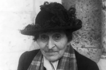 Vteřina dějepisu: Komu mohla Alice B. Toklasová péct hašišové koláčky? 