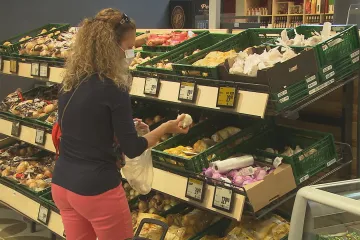 O zboží prodávané pod značkou obchodních řetězců je velký zájem, přibývá ho