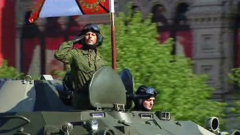 Vojenská přehlídka na Rudém náměstí