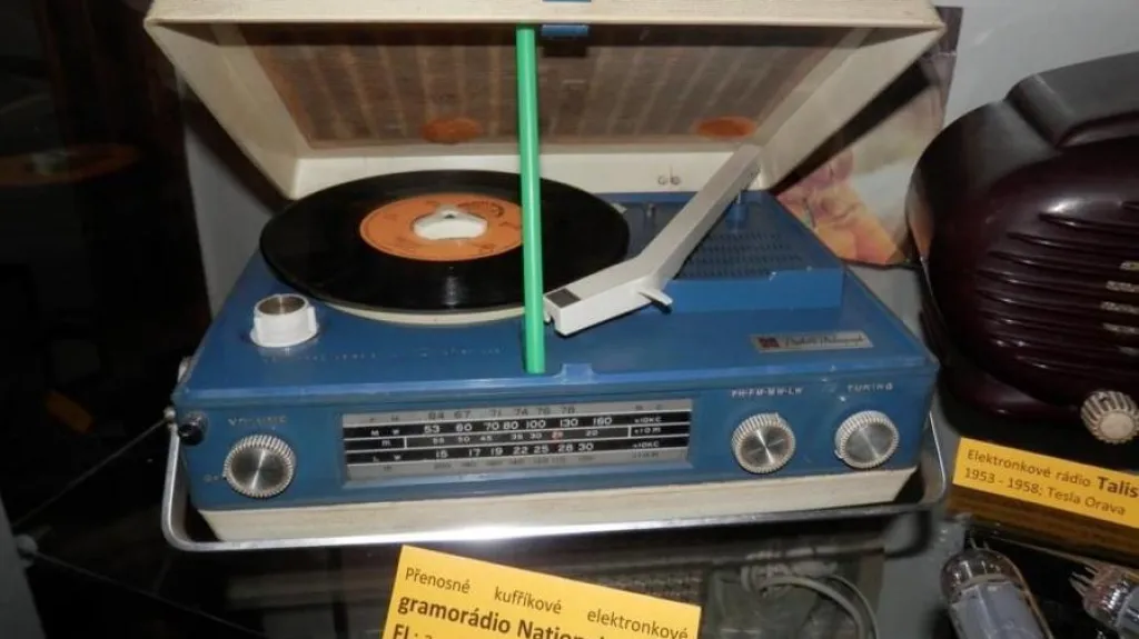 Retro výstava v lounském muzeu