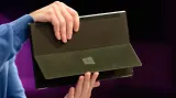 Výklopný stojan tabletu Surface