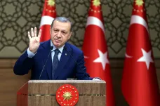 V Turecku vydali zatykače na dalších 173 soudních zaměstnanců