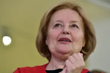 Uchvacující herečka a kritička uprchlické hysterie Magda Vášáryová neslaví sedmdesátiny