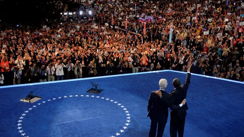 Barack Obama (P) a Bill Clinton