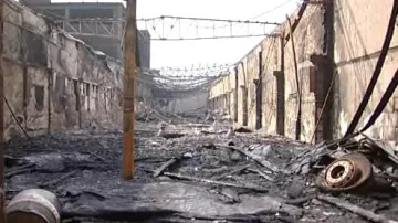 Místo požáru průmyslového areálu v Otrokovicích
