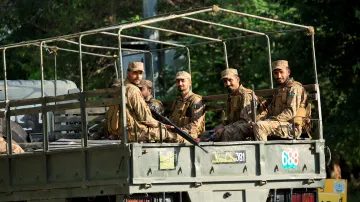 Příslušníci pákistánské armády, snímek z 21. dubna