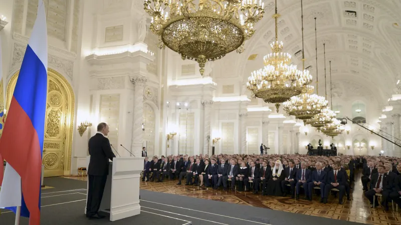 Události: Putinovo tradiční poselství trvalo necelou hodinu