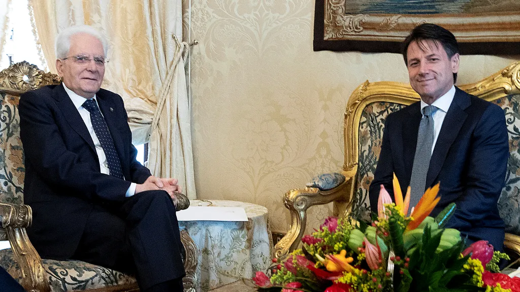 Sergio Mattarella a Giuseppe Conte