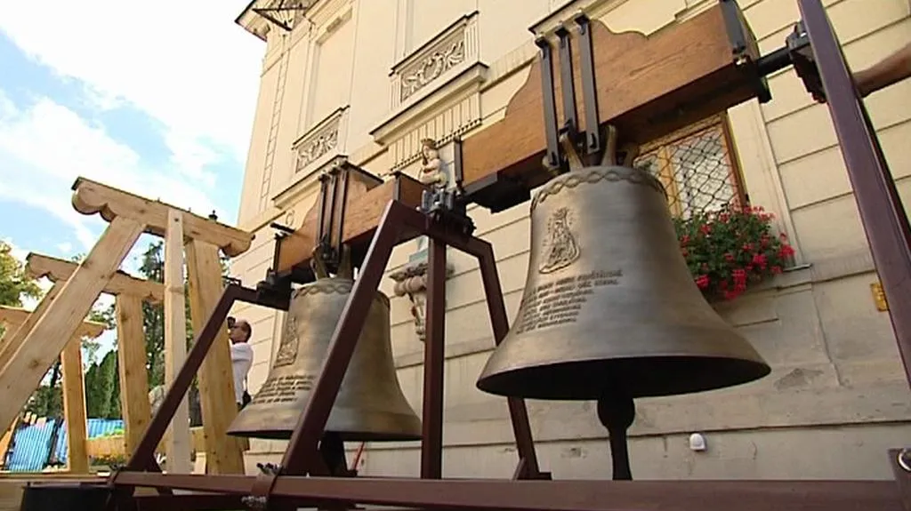 Nové karvinské zvony