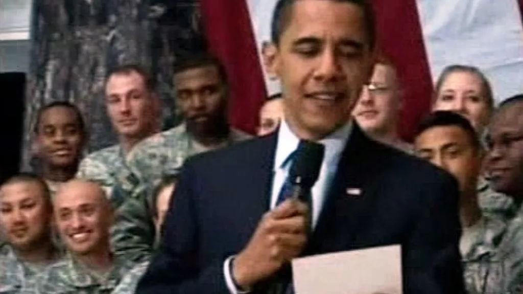 Barack Obama u amerických vojáků v Iráku