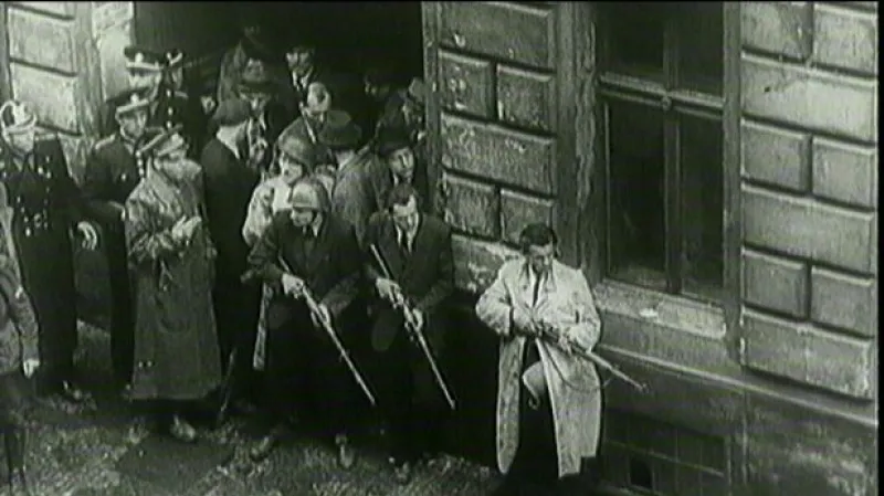 Vzpomínky na Pražské povstání: Podle Zemana k němu vedlo lidi ponížení