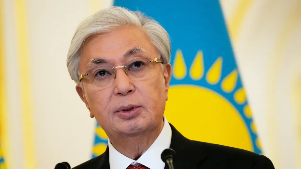 Kazachstánský prezident Kasym-Žomart Kemeluly Tokajev (snímek z listopadu 2025)