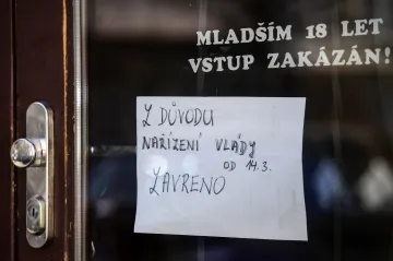 Poškození živnostníci dostanou patnáct tisíc měsíčně a dosáhnou i na ošetřovné