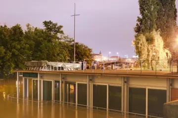 Zábrany proti velké vodě zlevňují pojistku 250 tisícům domů