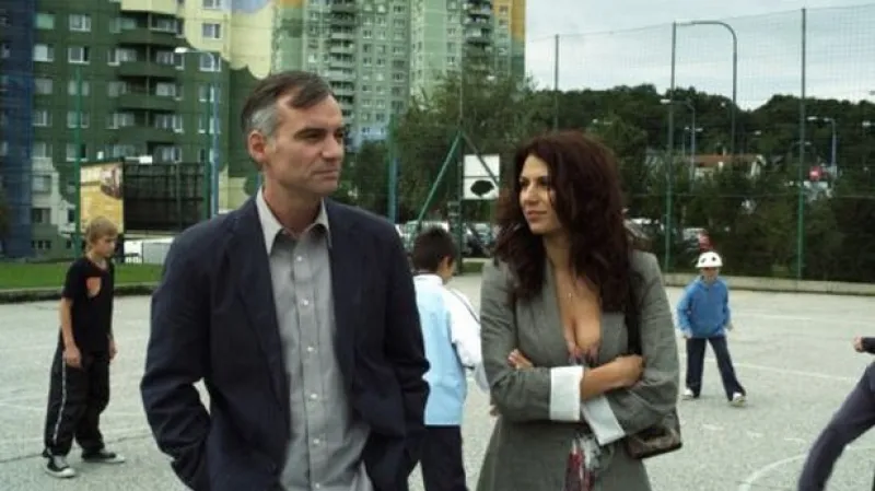 Ivan Trojan a  Kristína Turjanová ve filmu Viditelný svět