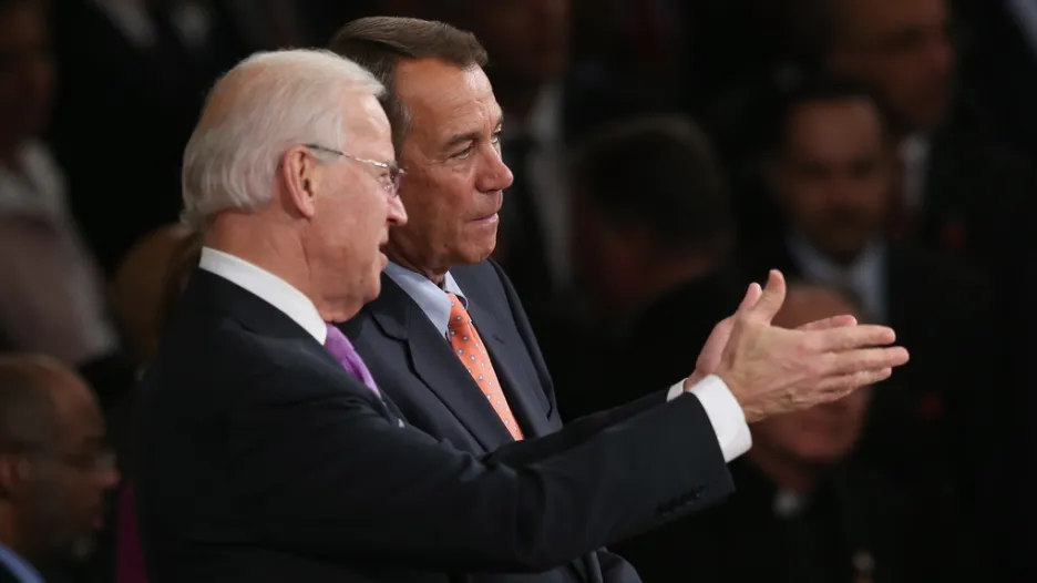 Viceprezident Biden (vlevo) s předsedou Sněmovny repr. Boehnerem