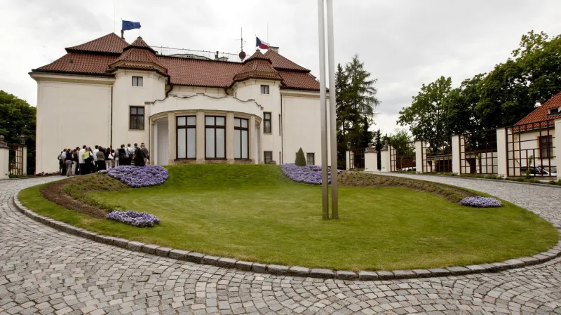 Kramářova vila