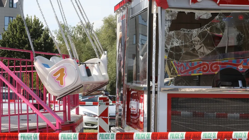 Pád kolotoče v době konání Havířovských slavností (září 2022)