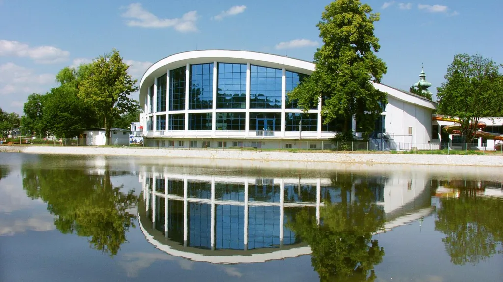 Plavecký stadion v Českých Budějovicích
