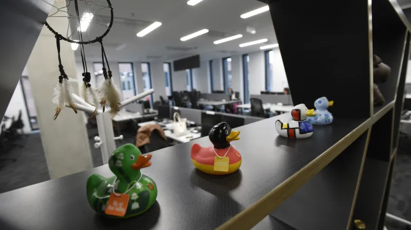 Amazon slavnostně otevřel korporátní kancelář v Praze