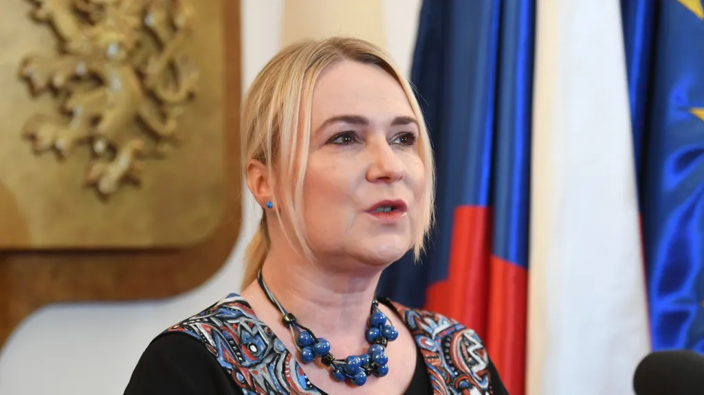 Ministryně obrany Jana Černochová (ODS)