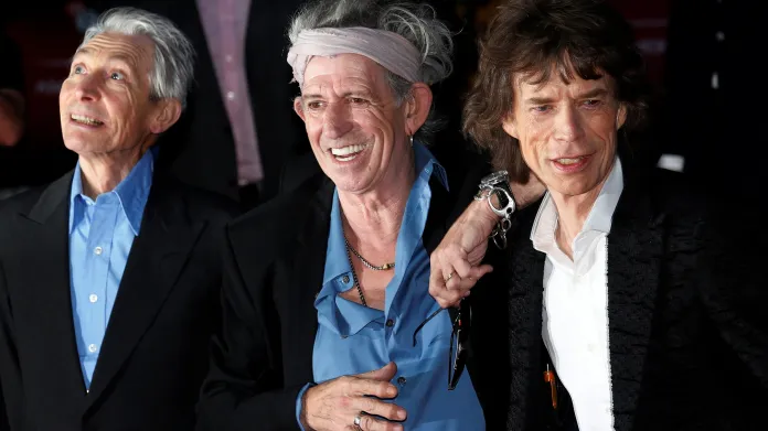 Charlie Watts s Keithem Richardsem a Mickem Jaggerem na snímku z roku 2012