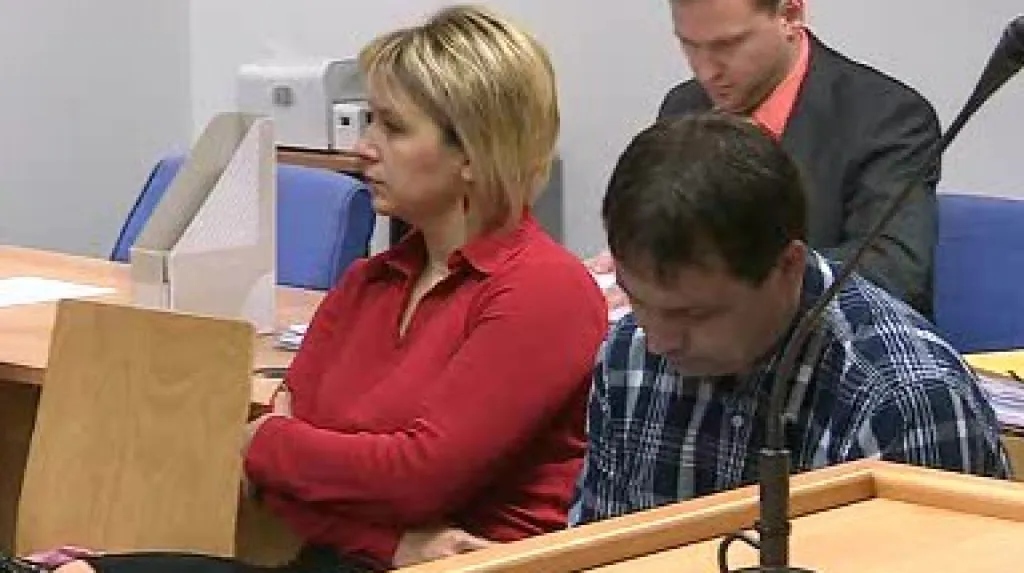 Bývalý jednatel Správy a údržby silnic Zlínska Petr Hrančík i účetní Hana Houšťová