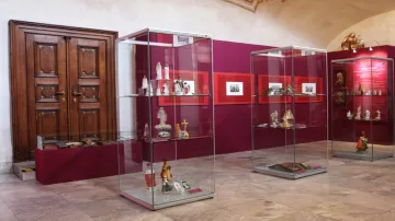 Nová výstava představuje náboženské předměty ze Sudet