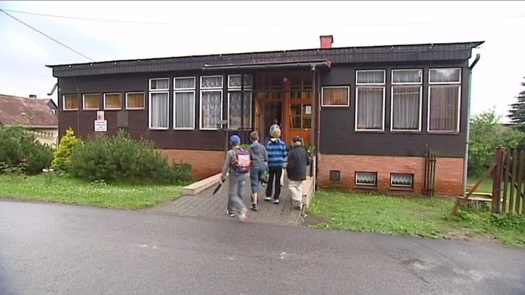 Škola v Hrčavě
