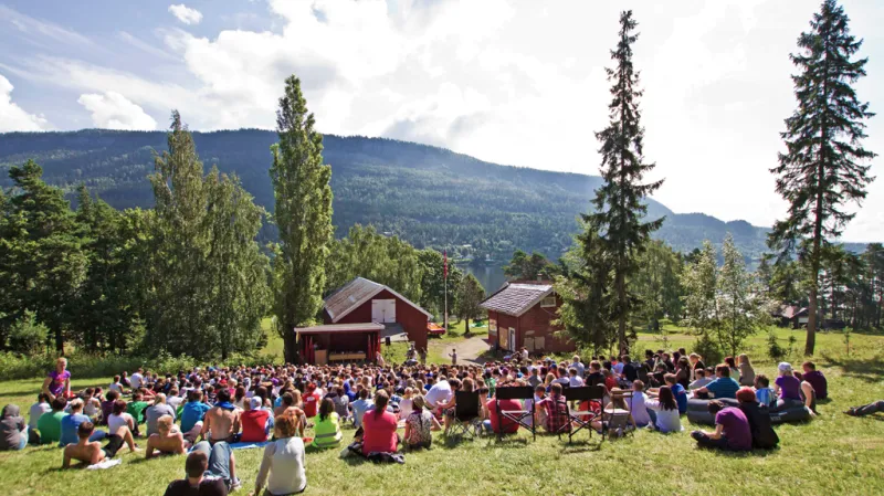 Mítink Norské dělnické strany na ostrově Utöya