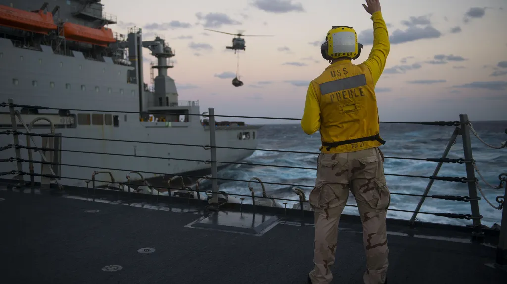 Americké námořnictvo