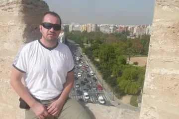 Latinské oči Filipa Kandy: Hříchem je narodit se a zachránit bratra svého…