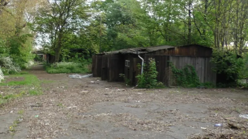 Zchátralý český přístav v německém Hamburku