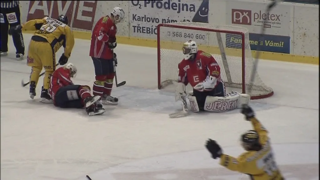 Ve druhé třetině zvýšil Šumperk už na 3:1