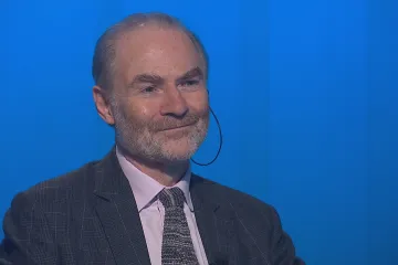 V Rusku nenastane revoluce, ale demokracie může vytvořit tlak, míní historik Timothy Garton Ash