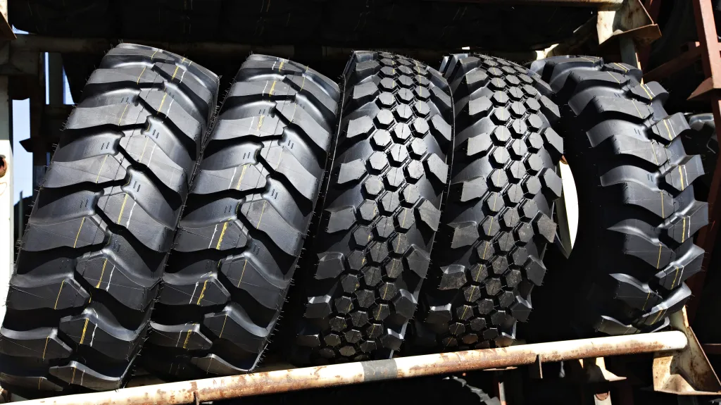 V Česku už funguje přes tisíc sběrných míst pneumatik