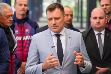 SNS žádá odvolání jí navrženého ministra Taraby