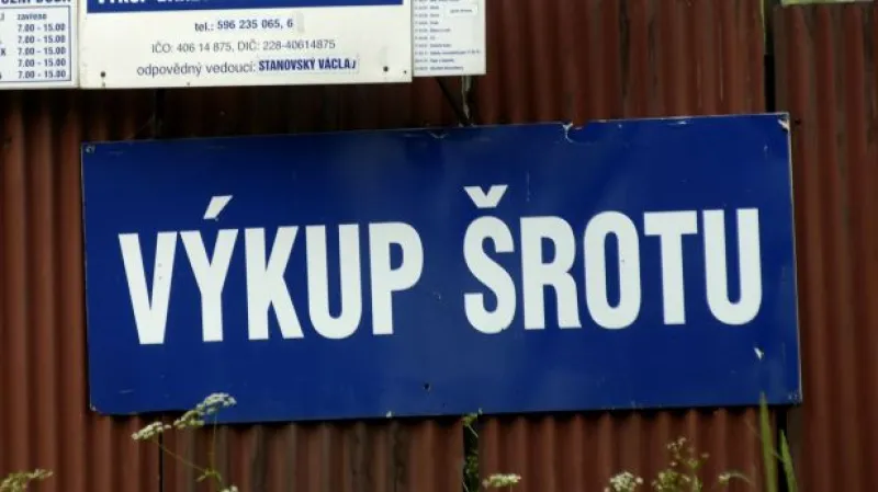 UDÁLOSTI: Bezhotovostní platby snížily sběrnám tržby