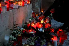 Policie řeší devět desítek případů schvalování nebo výhrůžek napodobením střelby v Praze
