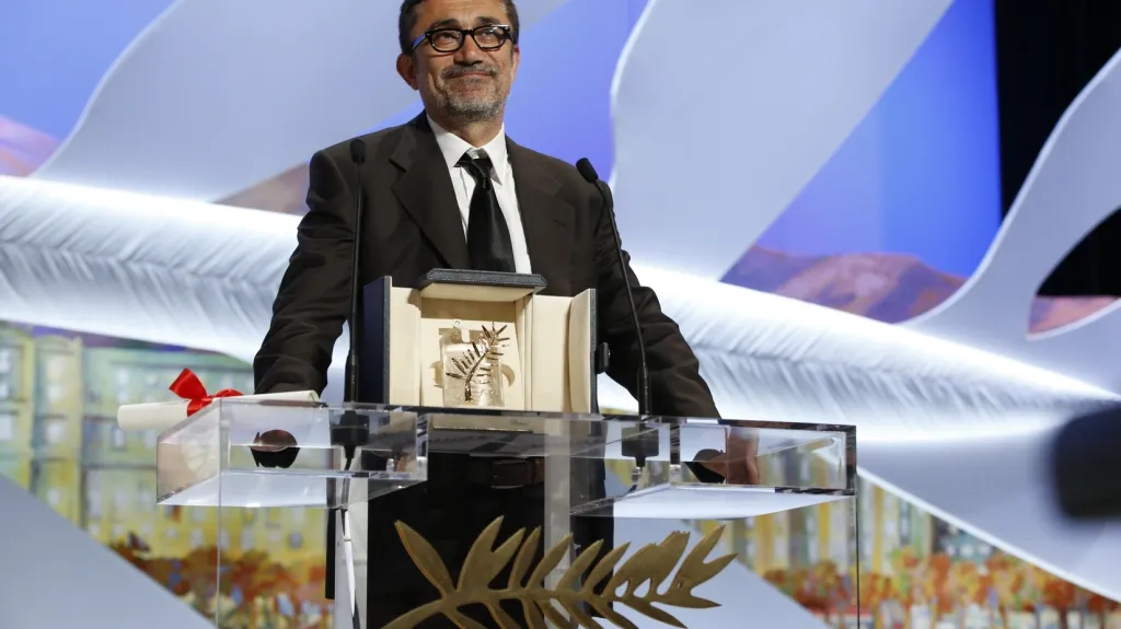 Režisér Nuri Bilge Ceylan po převzetí ocenění