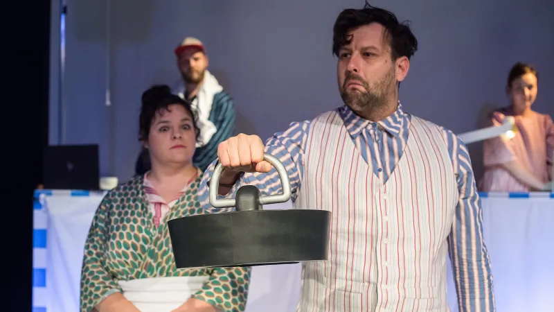 Z inscenace Špunt v divadle Minor