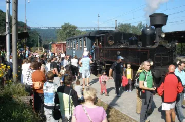 AVÍZO: Výtopna Zdice a jízdy historických vlaků o velikonočním víkendu