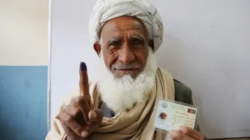 Afghánci volí nového prezidenta