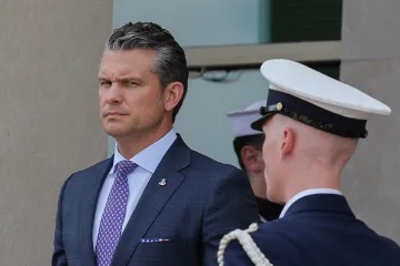 Hegseth svolal vysoké vojenské představitele USA na „vzácné“ shromáždění