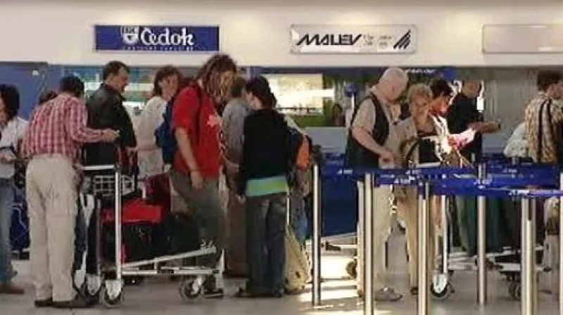 Klienti Tomi Tour se postupně vrací domů