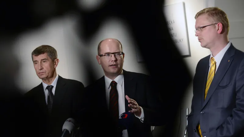 Zleva: Andrej Babiš (ANO), Bohuslav Sobotka (ČSSD) a Pavel Bělobrádek (KDU-ČSL)